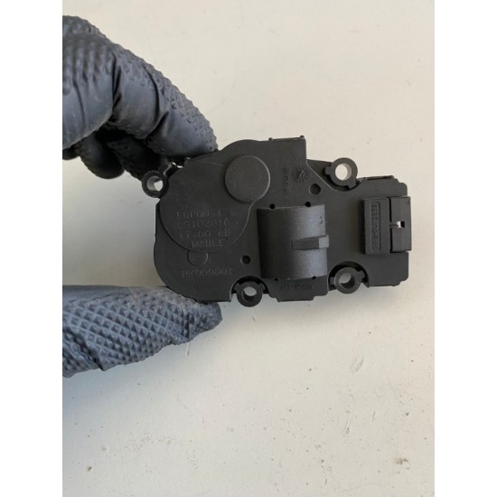 Motoras aeroterma VOLVO XC60 V60 S60 V70 S80 XC70 V60CC HK009001 31497549