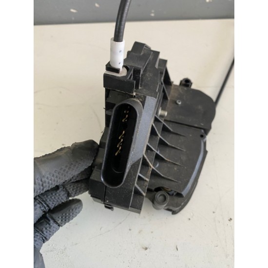 Front left door lock mechanism Volvo S60 V60 31301737 31349858 Front left door lock mechanism Volvo S60 V60 31301737 31349858