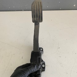 Accelerator pedal Volvo XC60 S60 V60 31329058