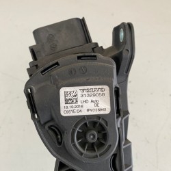 Accelerator pedal Volvo XC60 S60 V60 31329058