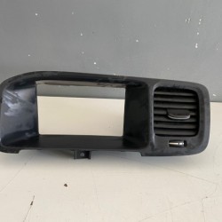 Frame centre dashboard Volvo V40 S60 V60 2014-2018 30791675 39804063