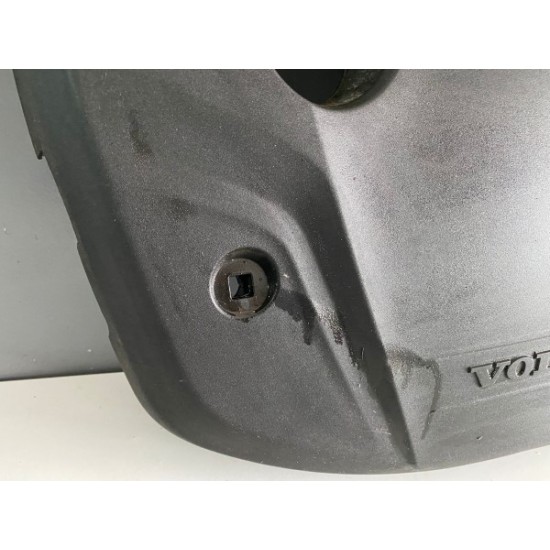 Capac motor VOLVO XC60 V60 V60CC S60 31437540 Capac motor VOLVO XC60 V60 V60CC S60 31437540