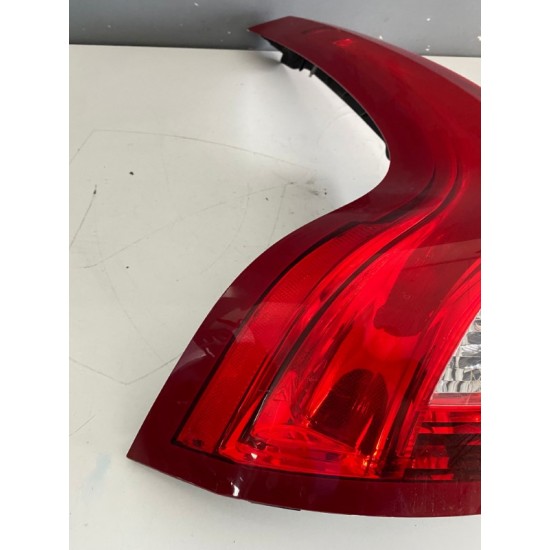 Stop stanga Volvo XC60 2009-2013 31323034 89504240 31290683 Stop stanga Volvo XC60 2009-2013 31323034 89504240 31290683