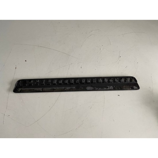 Sill moulding right trim part external R-DESIGN VOLVO XC60 2015 31391249 Sill moulding right trim part external R-DESIGN VOLVO XC60 2015 31391249