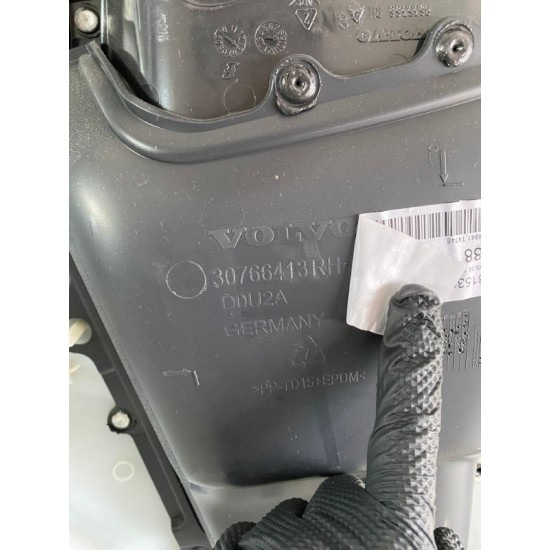 Fata de usa spate dreapta negru Volvo XC60 2017 30766413 31366488 8635781 Fata de usa spate dreapta negru Volvo XC60 2017 30766413 31366488 8635781