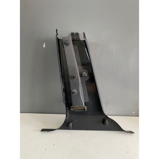 Ornament interior stalp central dreapta B-pillar VOLVO XC60 2015 39818029 30721219 6841932