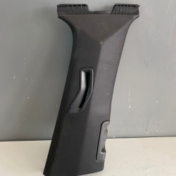 Ornament interior dreapta centura mijloc B-pillar VOLVO XC60 30721220 39820055