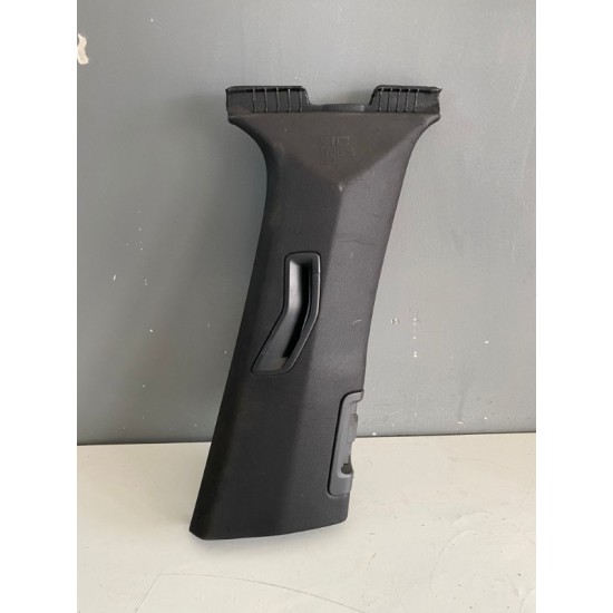 Ornament interior dreapta centura mijloc B-pillar VOLVO XC60 30721220 39820055