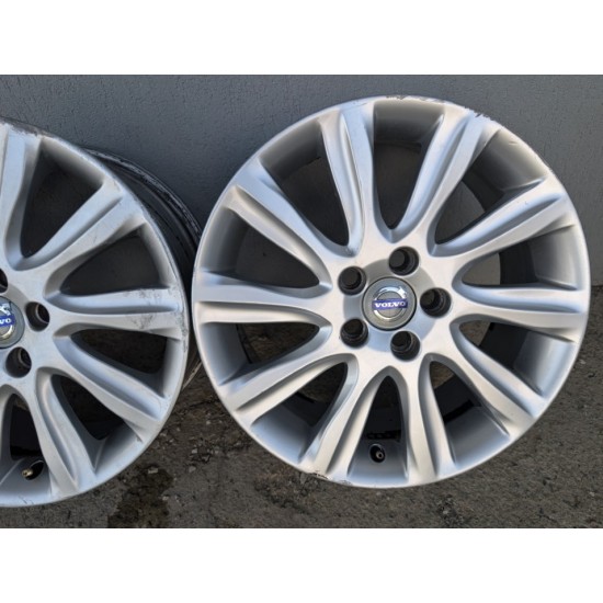 1xJanta MANNAN 17" Volvo V40 S40 V50 S60 V60 S80 V70 C30 C70 XC70 Cod 31381857 / 31400742 1xJanta MANNAN 17" Volvo V40 S40 V50 S60 V60 S80 V70 C30 C70 XC70 Cod 31381857 / 31400742