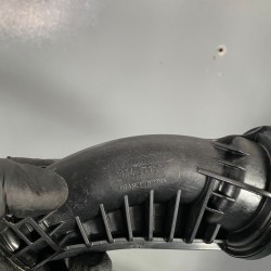 Intercooler turbo hose Volvo V60 XC60 V70 XC70 2014-2018 31431155 