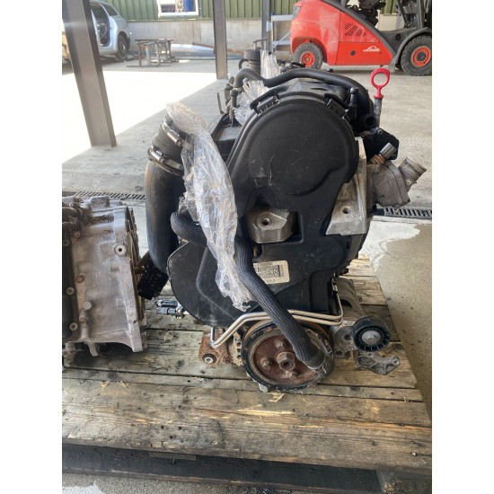 Motor VOLVO V70 2008 D5244T5 36050451 Motor VOLVO V70 2008 D5244T5 36050451