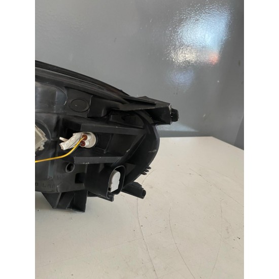 Right headlight LHD 9 pins VOLVO XC70 2007 30784250