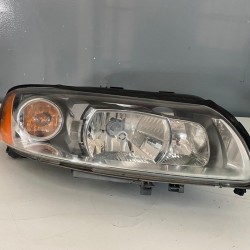 Right headlight LHD 9 pins VOLVO XC70 2007 30784250