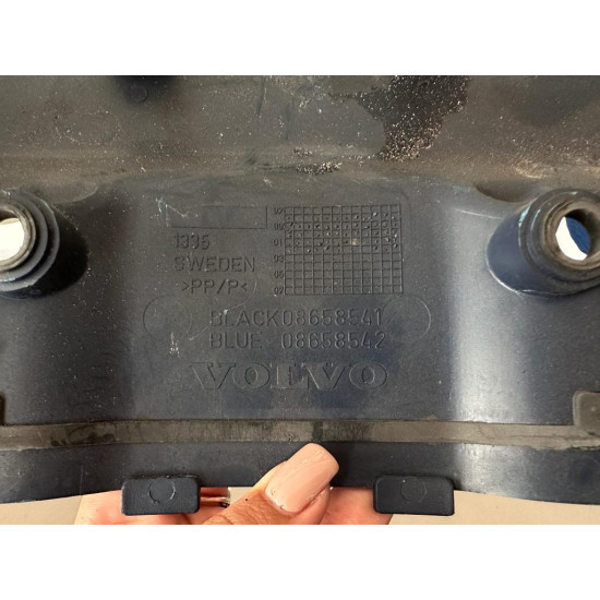 Capac motor Volvo S60R V70R 08658542 Capac motor Volvo S60R V70R 08658542