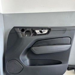 Fata de usa dreapta fata VOLVO XC60 2018+ 32328456 32328458