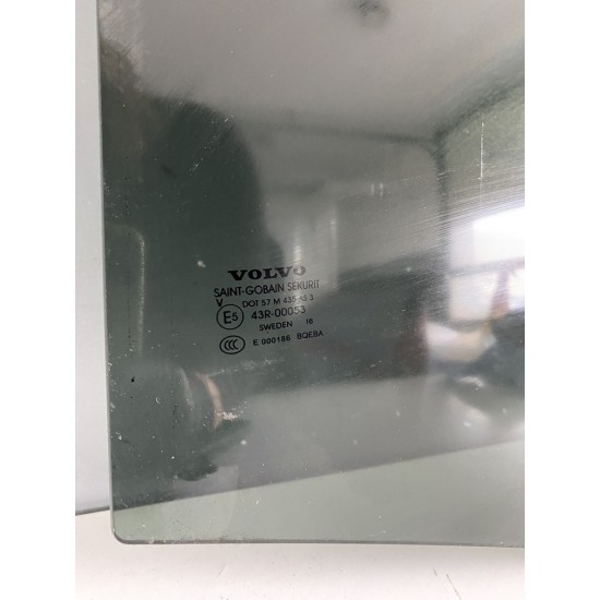 Rear left side window tinted Volvo XC90 2016+ 32244975 32244977 Rear left side window tinted Volvo XC90 2016+ 32244975 32244977