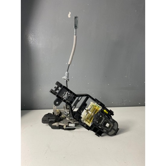 Broasca incuietoare usa fata stanga Volvo S60 V60 S90 V90 XC60 XC90 V60 CC 31349890 31440997