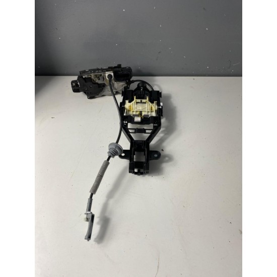 Broasca usa spate stanga Volvo V90 S90 XC90 XC60 31349900 Broasca usa spate stanga Volvo V90 S90 XC90 XC60 31349900