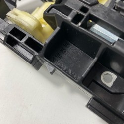Front left door lock mechanism Volvo S60 V60 S90 V90 XC60 XC90 V60 CC 31349890 31440997
