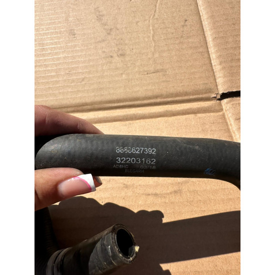 Water hose Volvo XC90 S90 V90 32203162