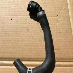 Water hose Volvo V40 31368800