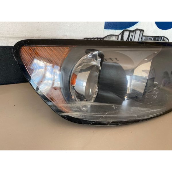 Front right headlight Volvo S40 2004-2007 30698874