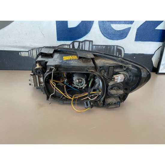 Front right headlight Volvo S40 2004-2007 30698874