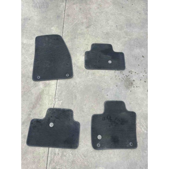 Set covoroase presuri Volvo XC40 C40 31469323