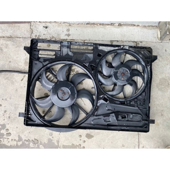 Radiator cooling fan with 2 radiators VOLVO S80 V70 2006-2008 30792183