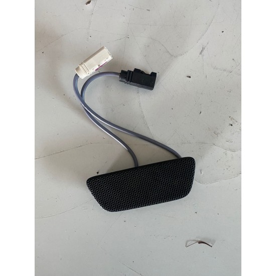 Microfon VOLVO XC60 XC90 S90 V90 XC70 39825757 31427717 Microfon VOLVO XC60 XC90 S90 V90 XC70 39825757 31427717