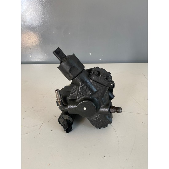 Pompa inalta presiune 2.0 VOLVO S40 V50 C30 C70 136CP EURO 3-EURO 4 5WS40163 9658193780 Pompa inalta presiune 2.0 VOLVO S40 V50 C30 C70 136CP EURO 3-EURO 4 5WS40163 9658193780