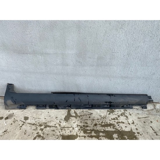 Prag dreapta VOLVO C30 2007-2010 31213351 31283113