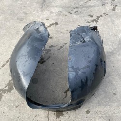 Front right wheel arch liner mudguard VOLVO C30 2010 31214692