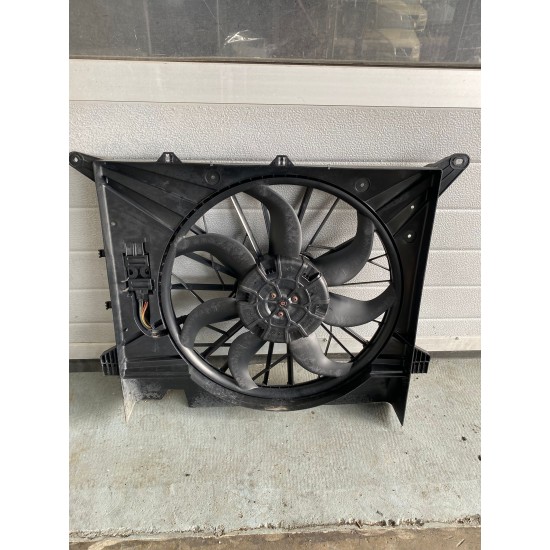 Electroventilator radiator Volvo S60 XC90 XC70 V70 31111543 31368075 30680005 Electroventilator radiator Volvo S60 XC90 XC70 V70 31111543 31368075 30680005