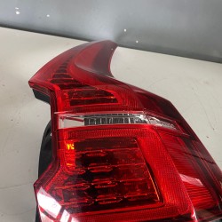 Stop dreapta VOLVO XC60 2018+ 31420428