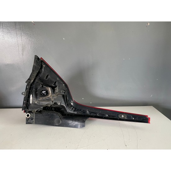 Stop dreapta VOLVO XC60 2018+ 31420428