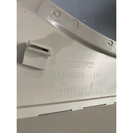 Ornament portbagaj interior spate stanga VOLVO XC60 2018+ 31425703 31688312