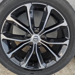 Volvo OEM Wheels 10 spokes Alloys 17" S60 V60 V40 S80 V70 S90 V90 XC60 XC40 tires 225/50R17 - 31471310