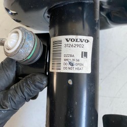 Front left shock absorber VOLVO V60 2017 31262902
