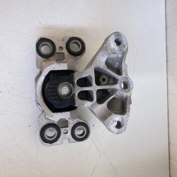 Left engine pad mounting VOLVO V60 2017 31401308 31401744