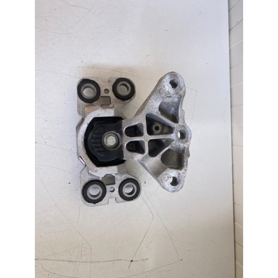 Left engine pad mounting VOLVO V60 2017 31401308 31401744