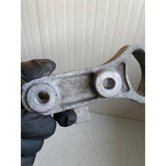 Engine bracket VOLVO V60 2017 31430442