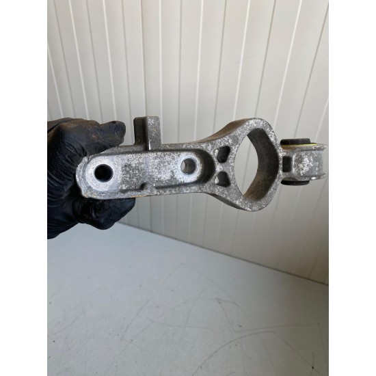 Engine bracket VOLVO V60 2017 31430442