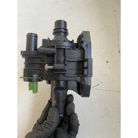 Thermostat housing 1.6D VOLVO S40 V50 C30 30711526 9647767180