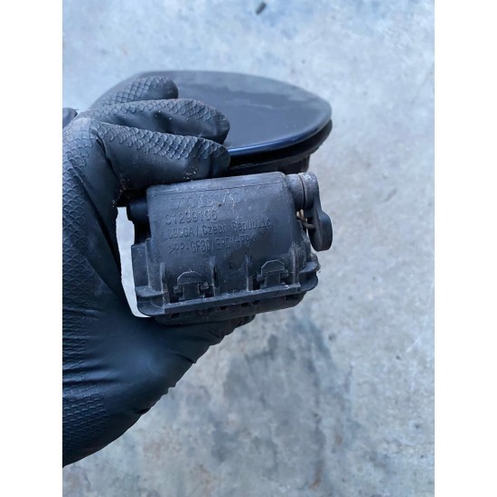 Capac usita rezervor VOLVO V60 D6 HYBRID 2014-2018 31416644 31440252 31299106 
