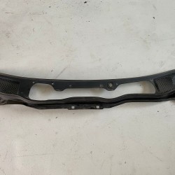 Ornament stergatoare VOLVO V40 31278103