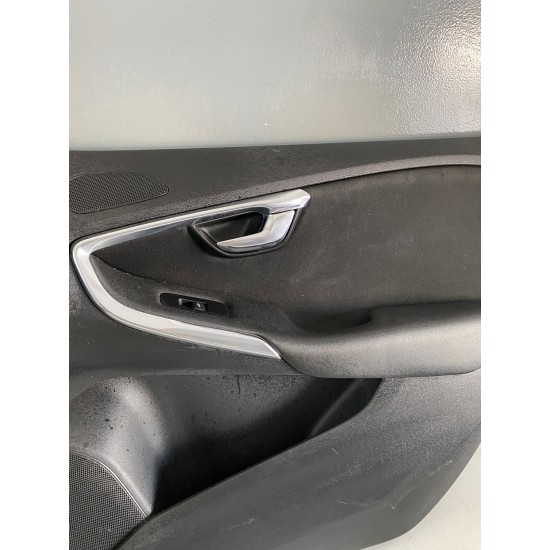 Fata Usa Dreapta Fata Volvo V40 2012+ 1319933 8632741