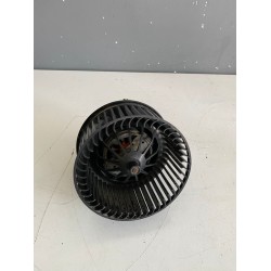 Ventilator habitaclu VOLVO V40 2013-2015 AV6N-18456-AA 31369448