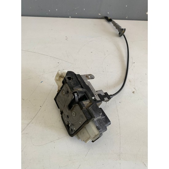 Broasca incuietoare usa fata dreapta Volvo V40 V40CC 31301422 31440390 