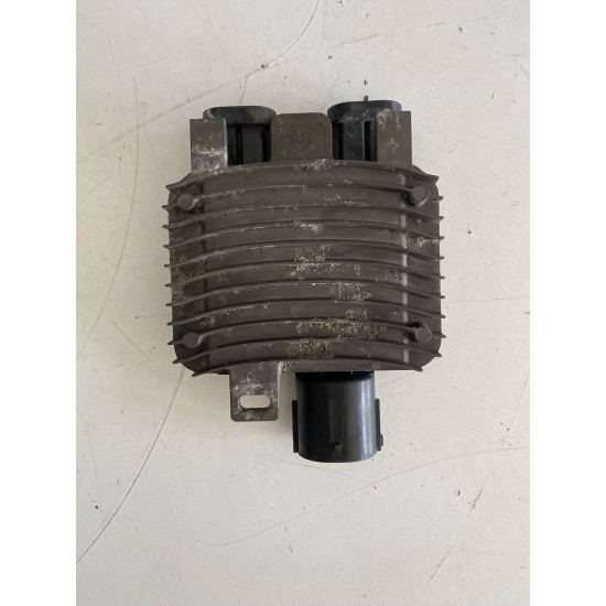 Modul releu cu 2 ventilatoare VOLVO S80 V70 V60CC V60 XC60 940009400 31305106